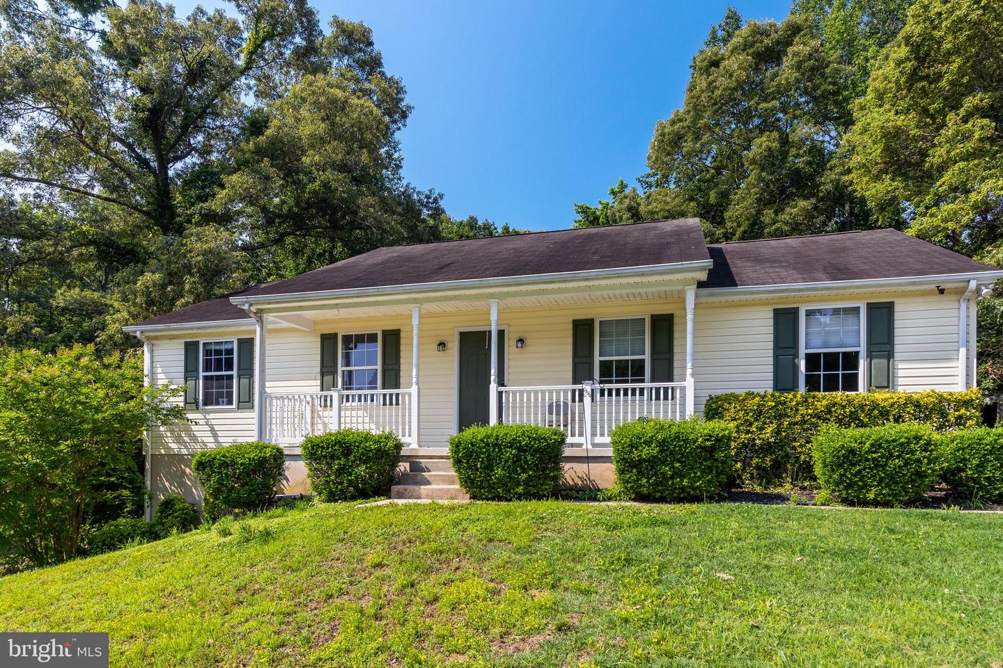 38077 E Edinview Court, Mechanicsville