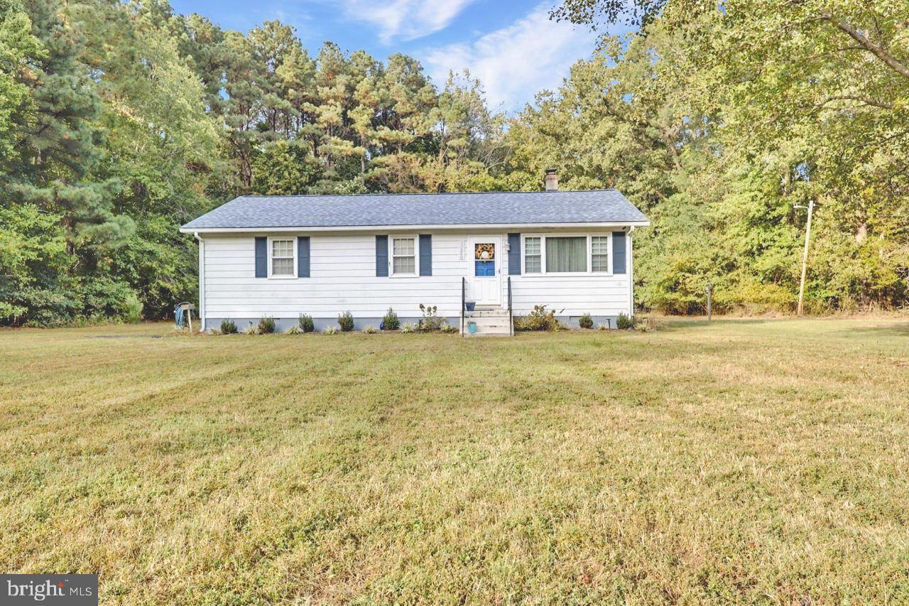 38340 Sugar Hole Road, Avenue