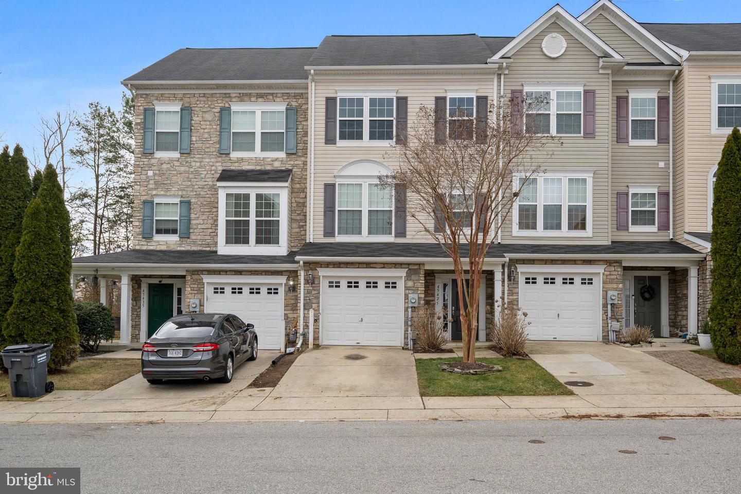 45425 Monterey Lane, California