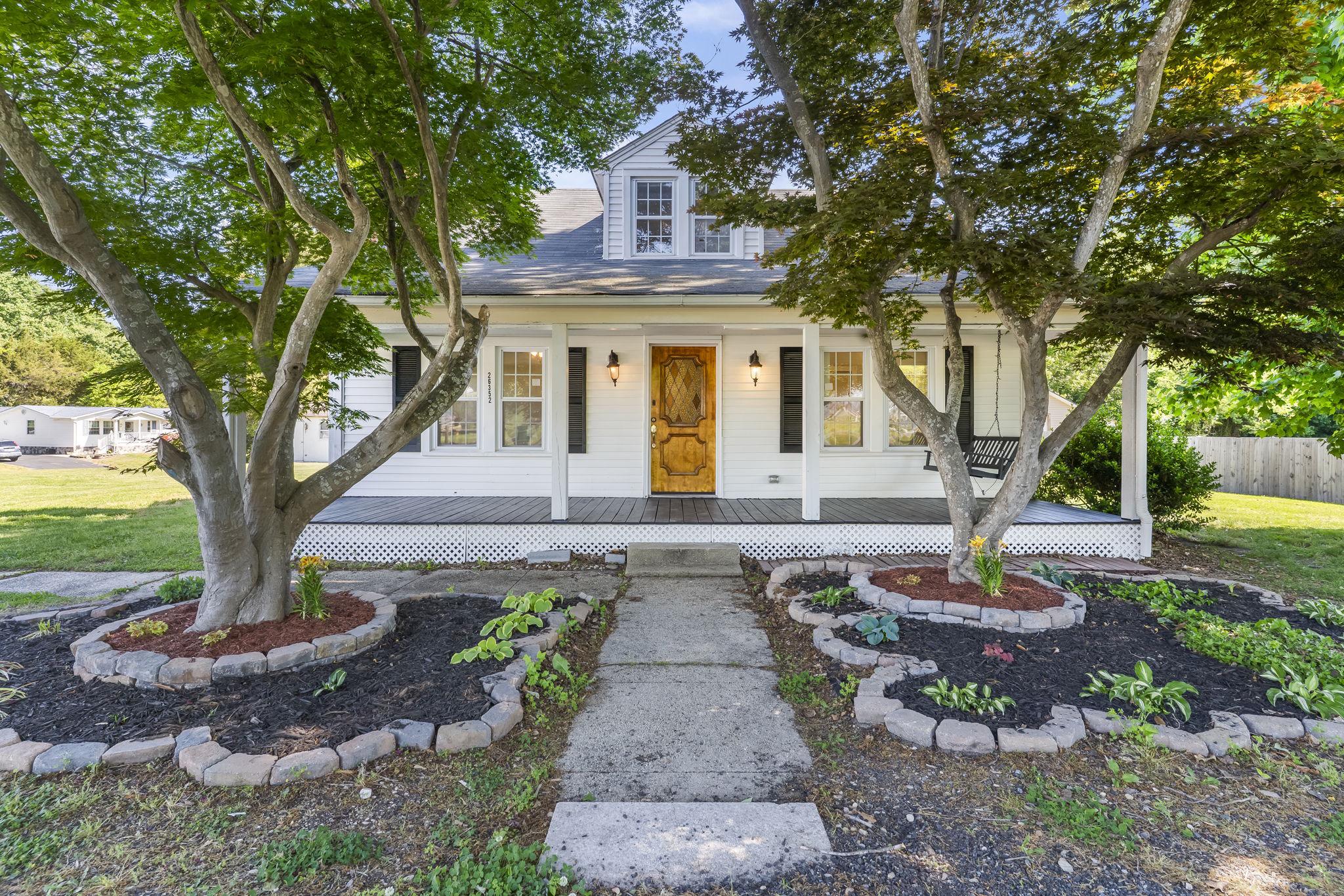 26352 Jones Wharf Road, Hollywood