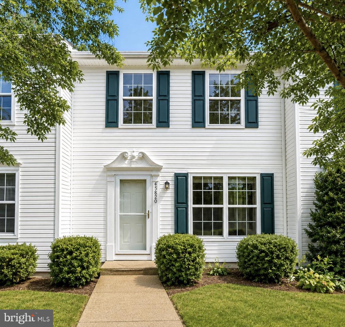 45820 Wolftrap Way