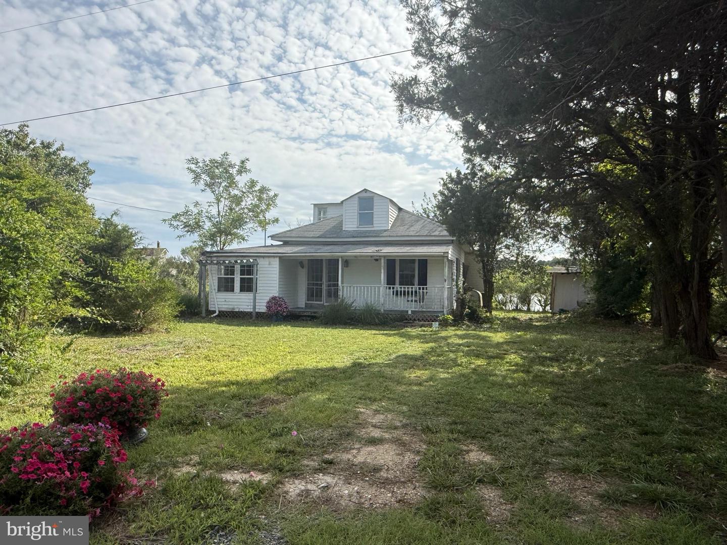 16102 Piney Point