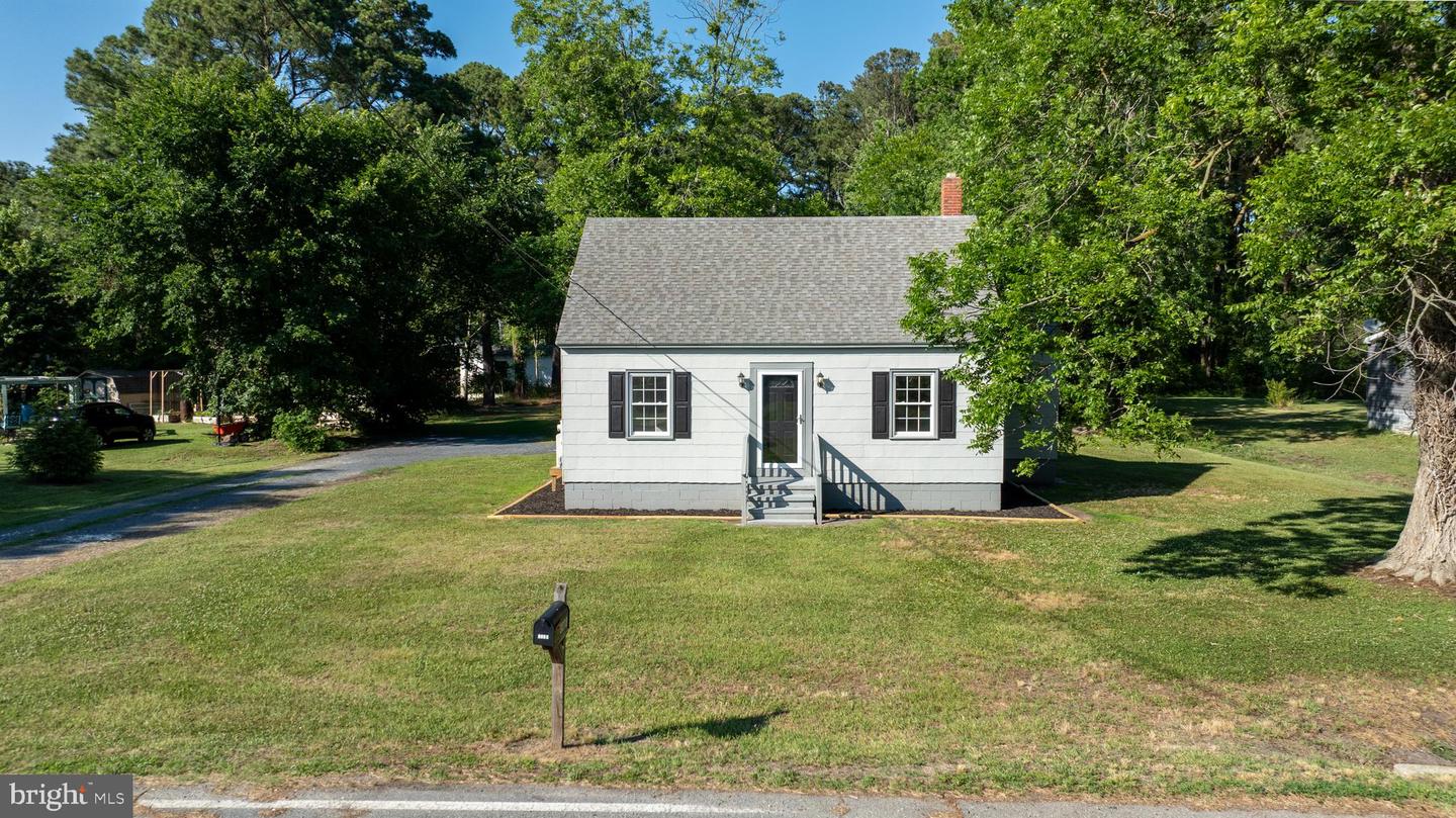 3259 Lawsonia Road