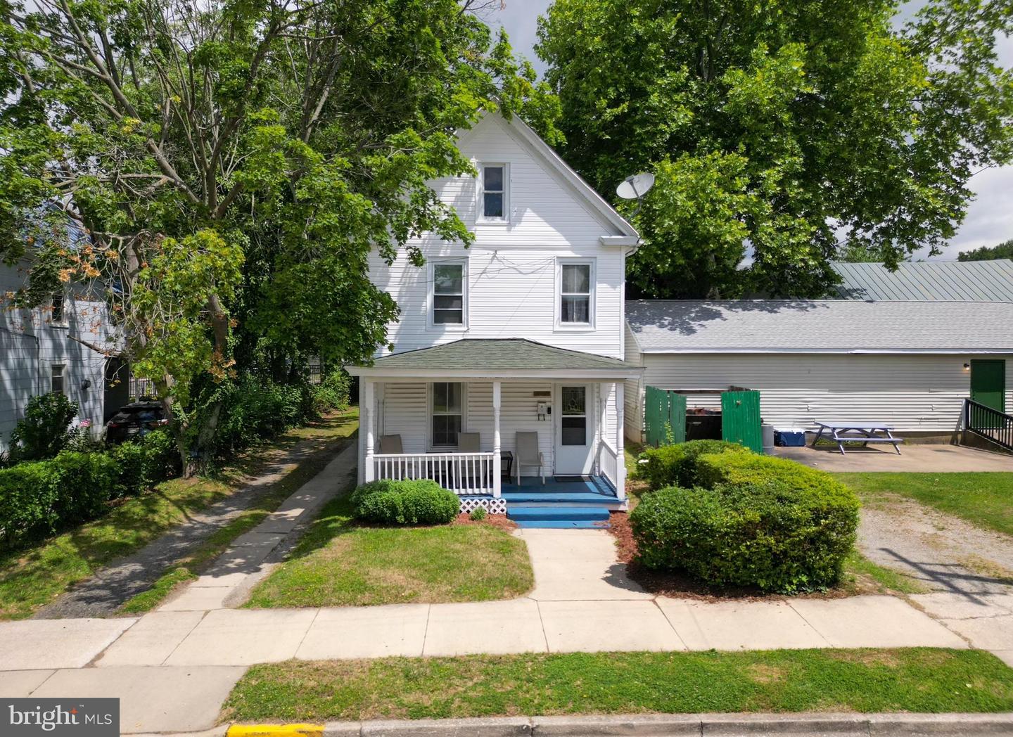 105 Glenwood Avenue, Easton