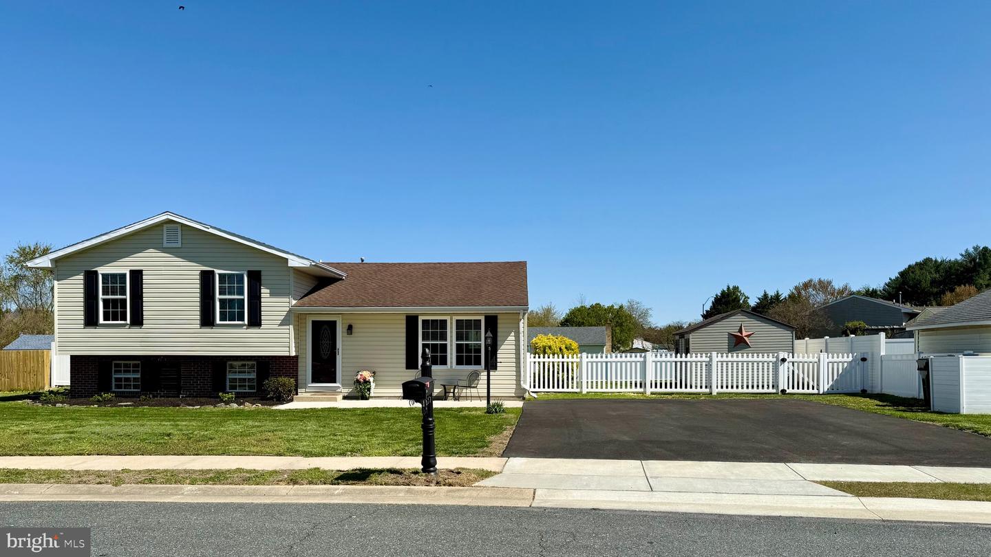 8635 Brenton Drive, Easton