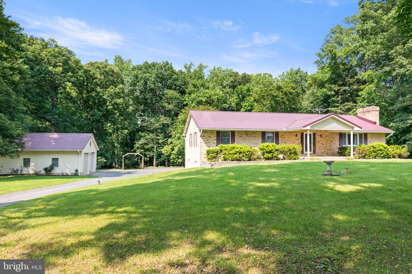 29414 Andrew Lane, Easton