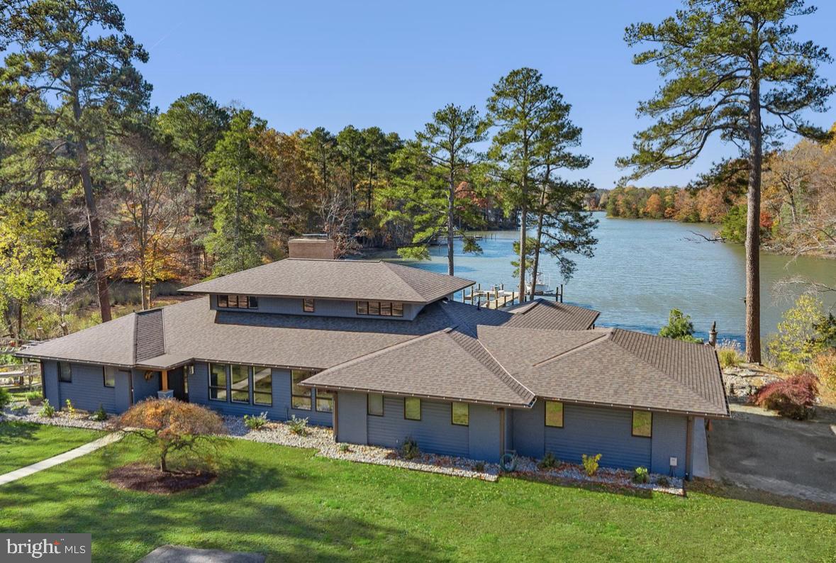 9716 Bantry Road, Easton