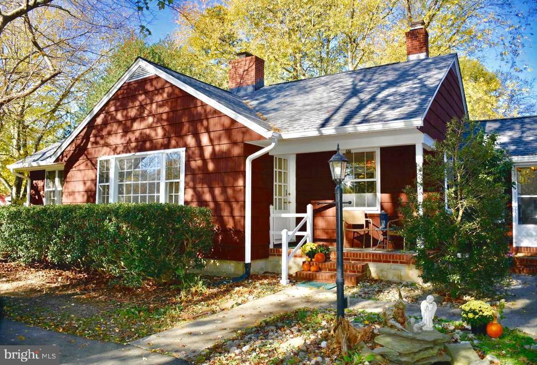 29390 Hawkes Hill Road, Easton