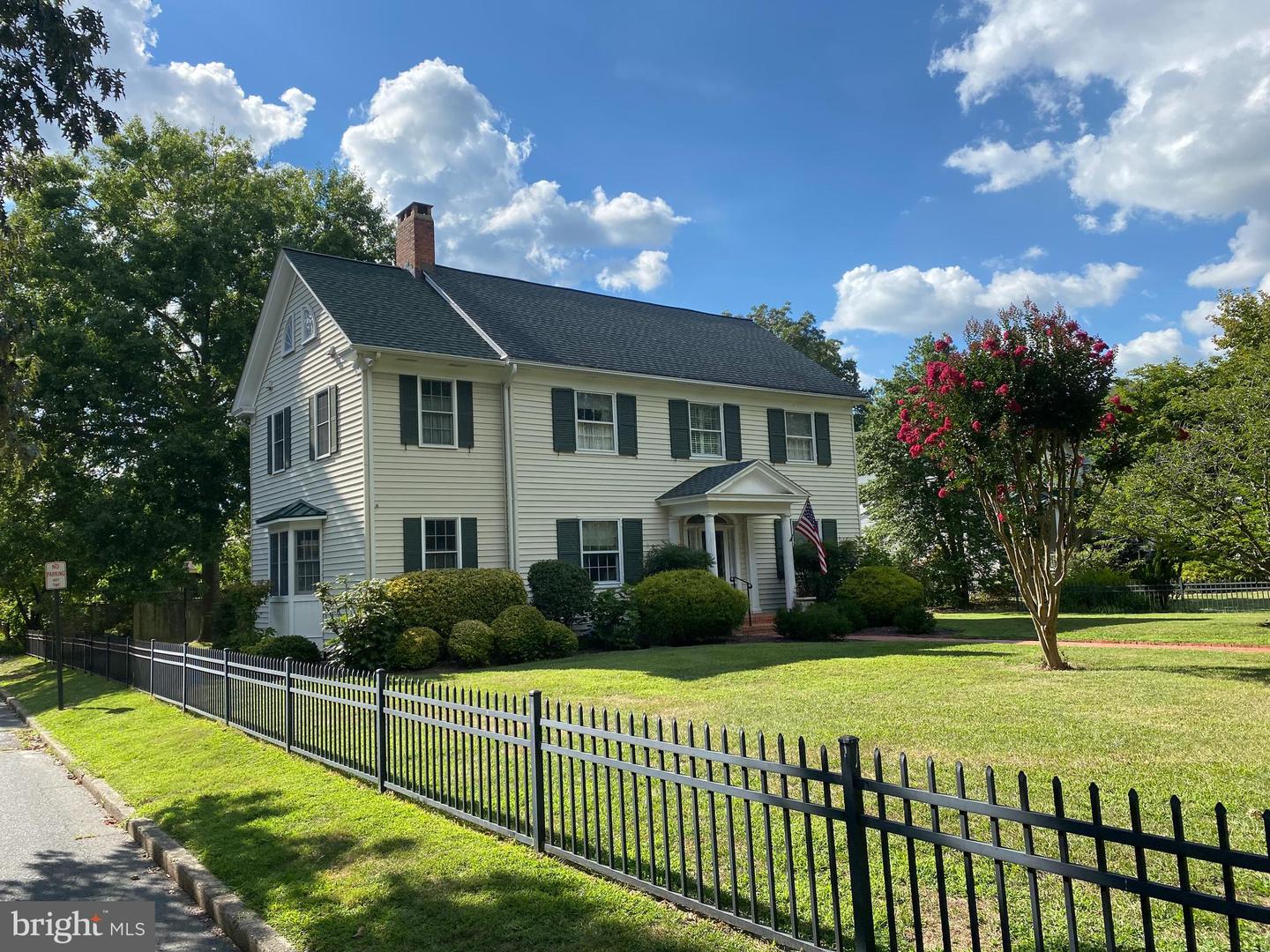 221 S Harrison Street, Easton