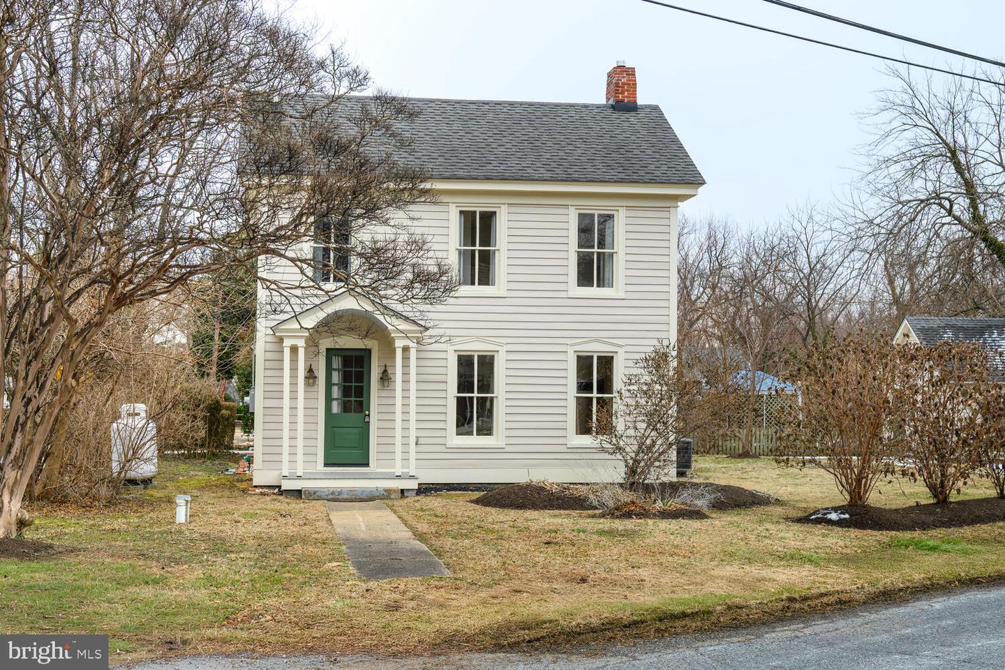 7651 Main Street, Sherwood