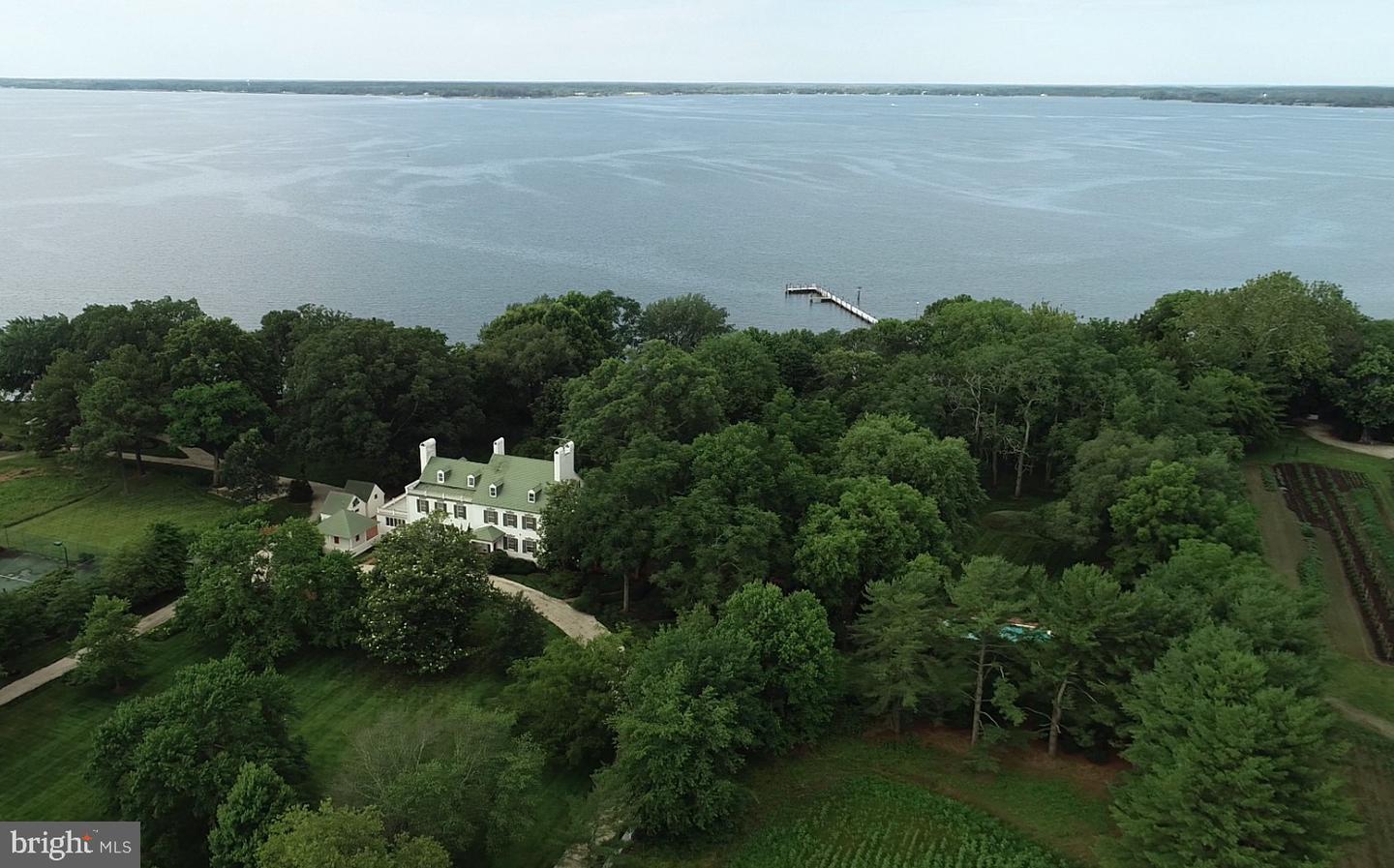 27293 Southside Island Creek Road, Trappe