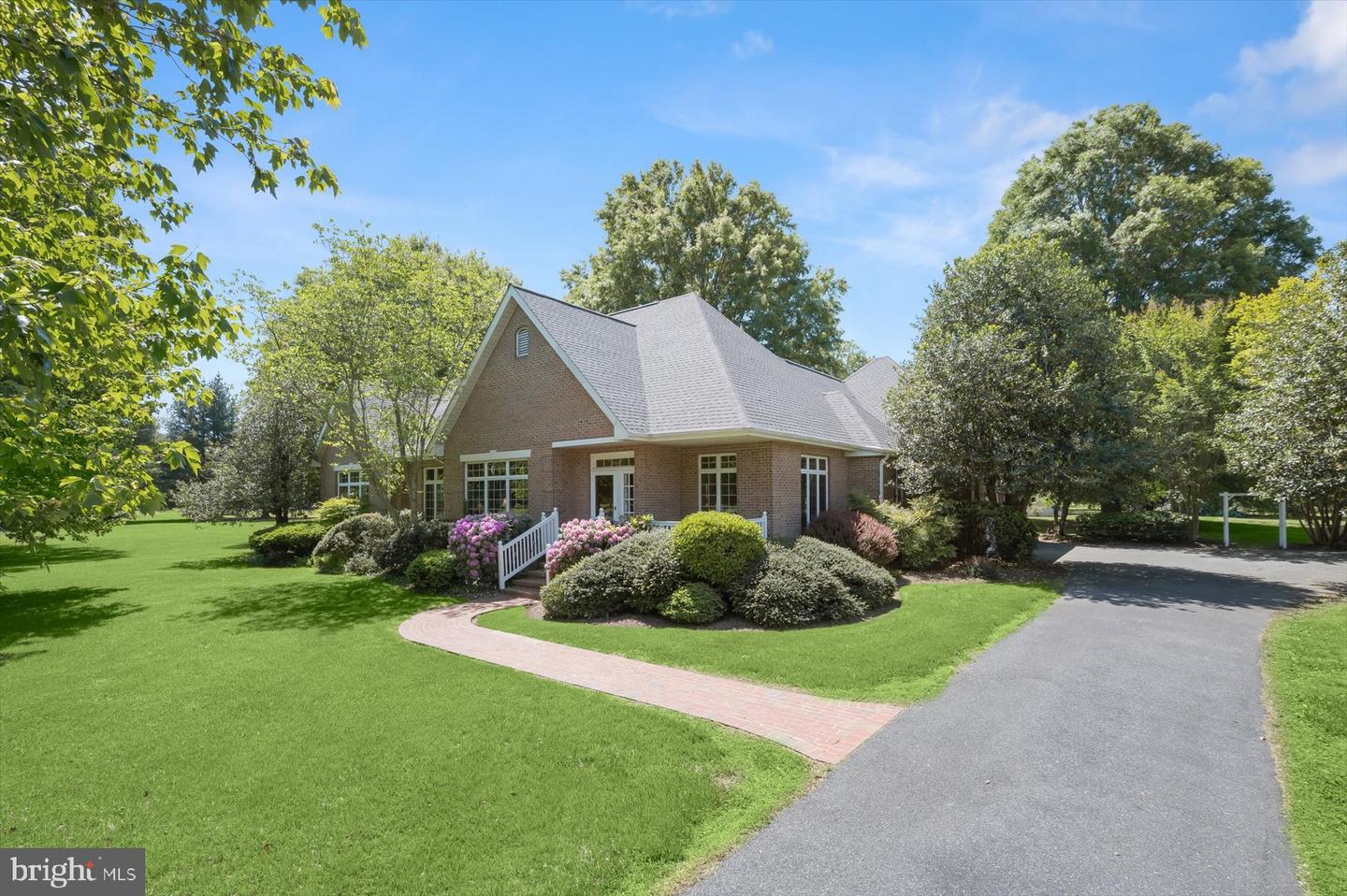 27663 Goldsborough Neck Rd