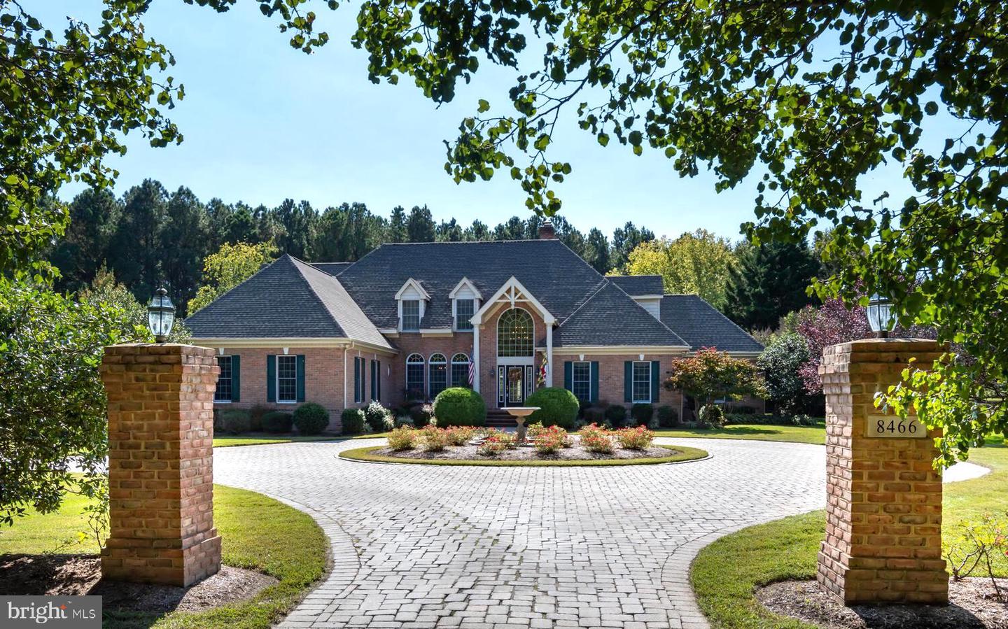 8466 Aveley Farm Road, Easton