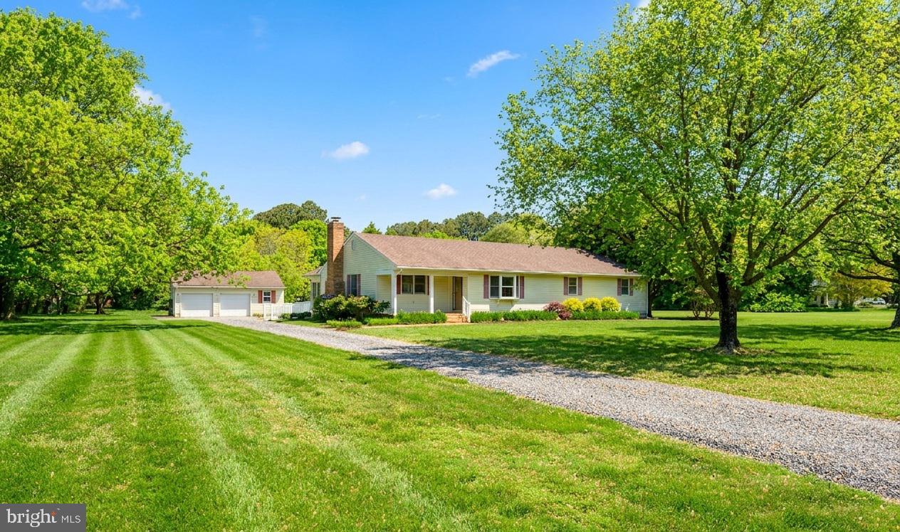 25714 Edgeview Road, Royal Oak