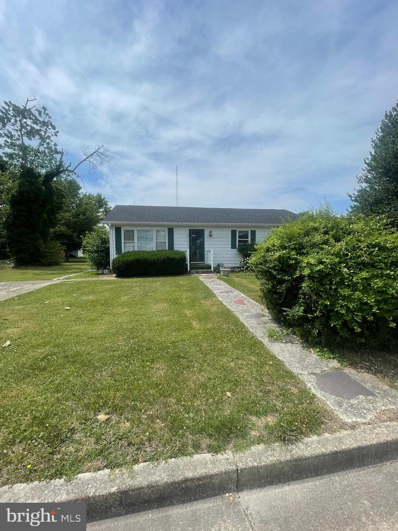 28 Clay St