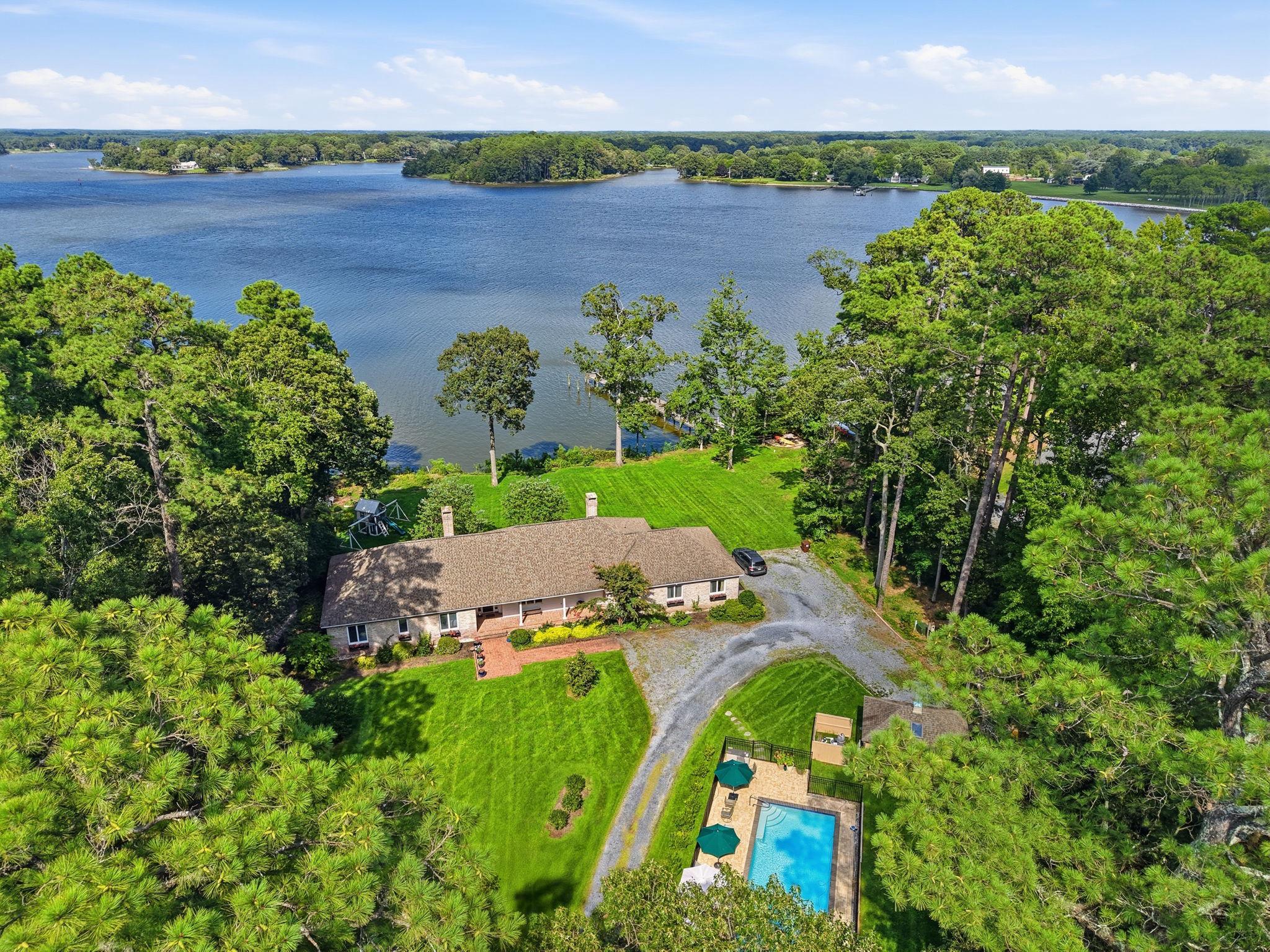 27476 Travelers Rest Court