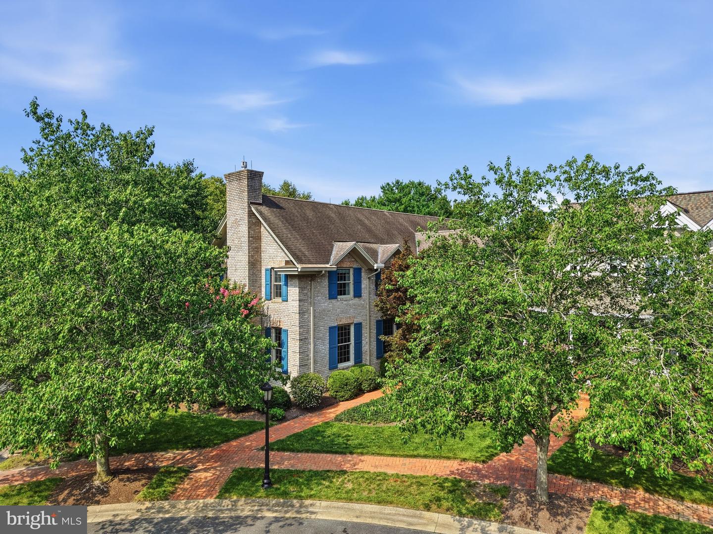 7040 Old School House Lane