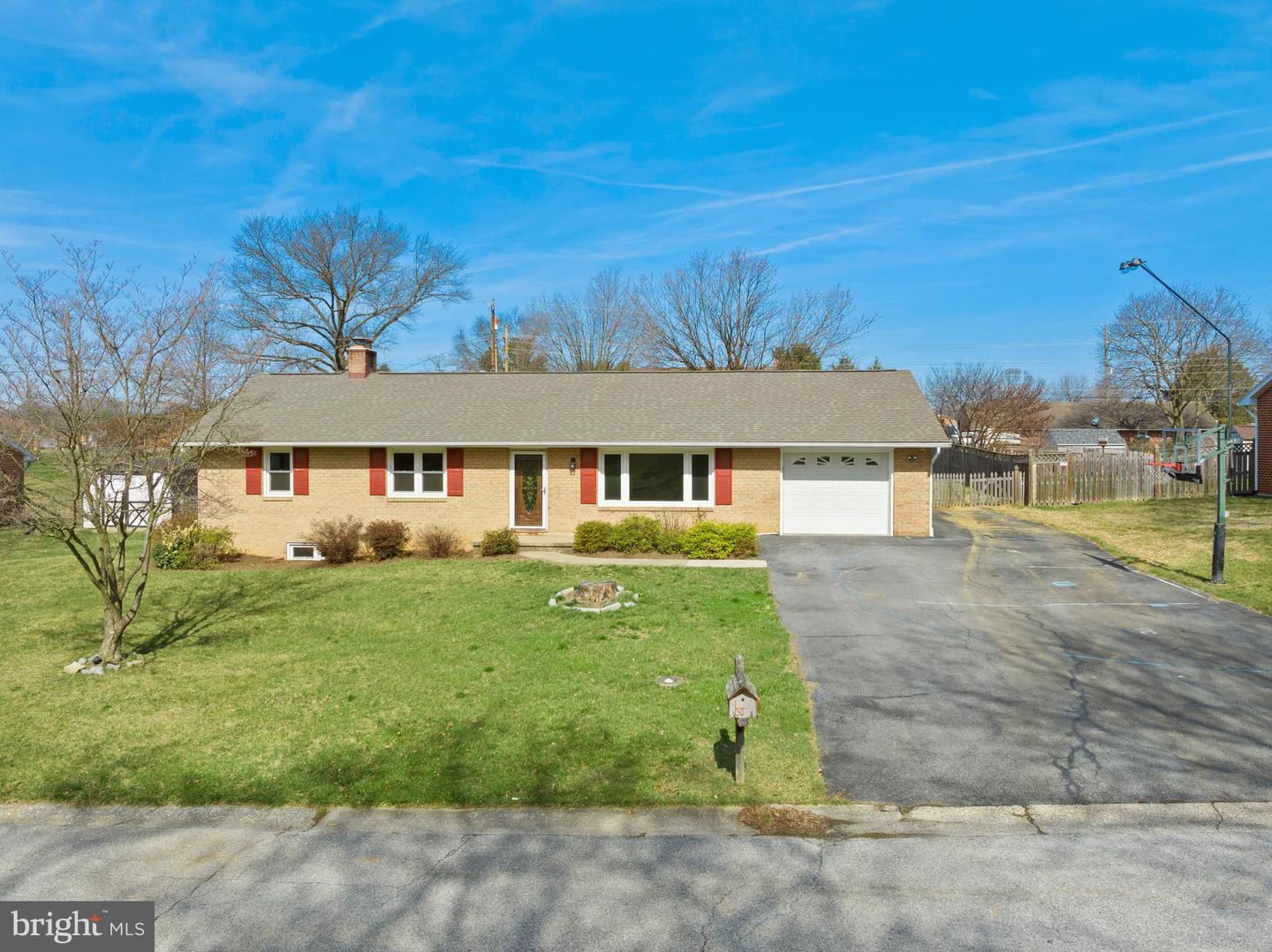 16732 Buford Drive, Williamsport