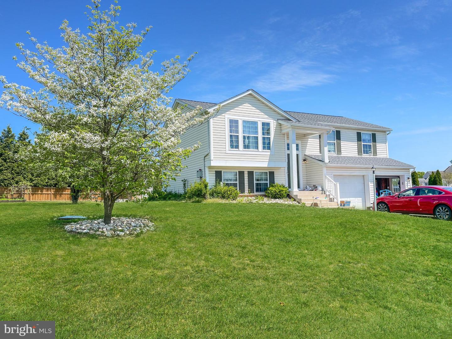 11838 White Pine Drive, Hagerstown