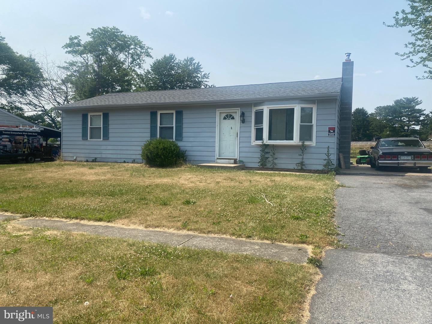 6 W Douglas Court, Smithsburg