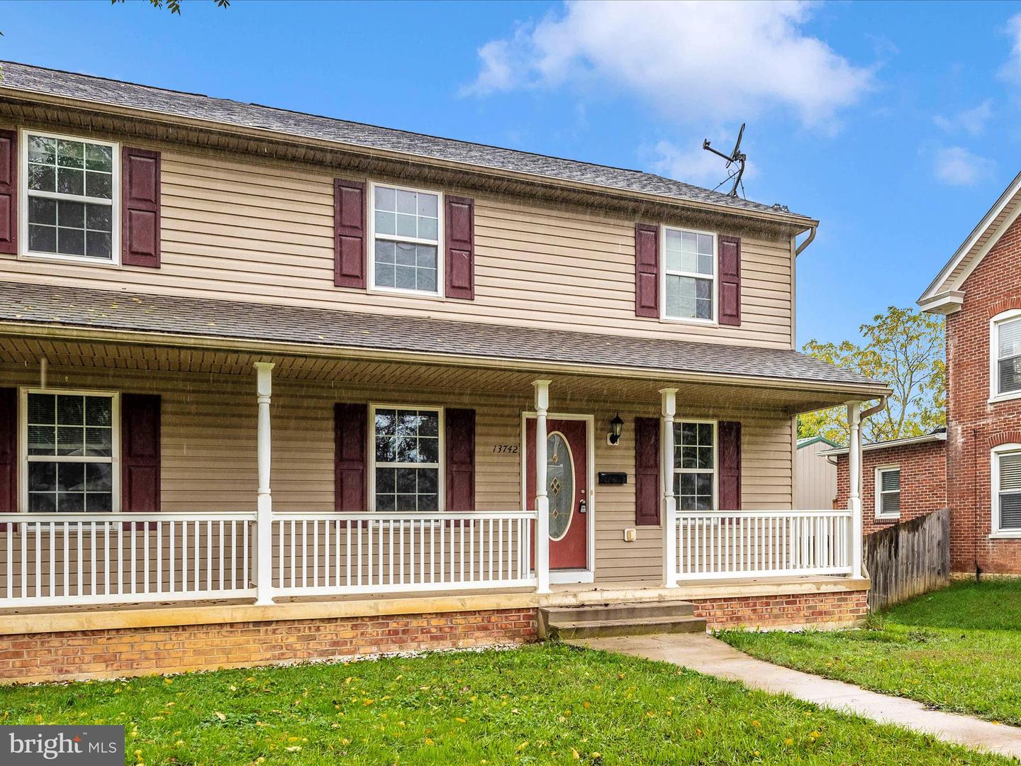13742 Village Mill Drive, Maugansville