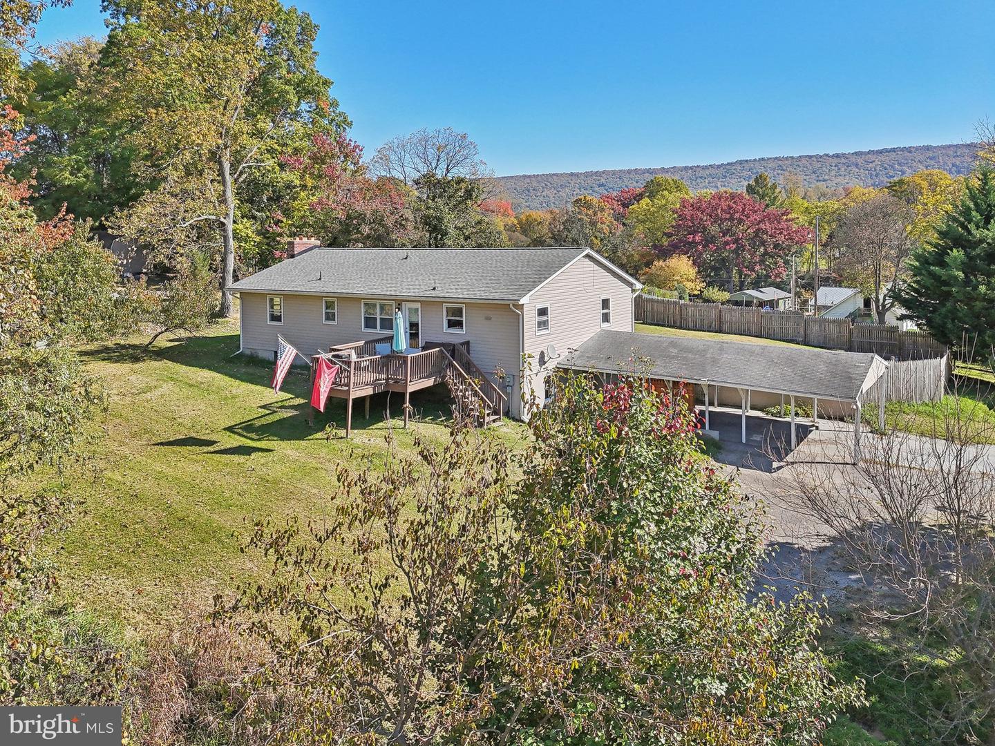 2229 Back Road, Sharpsburg