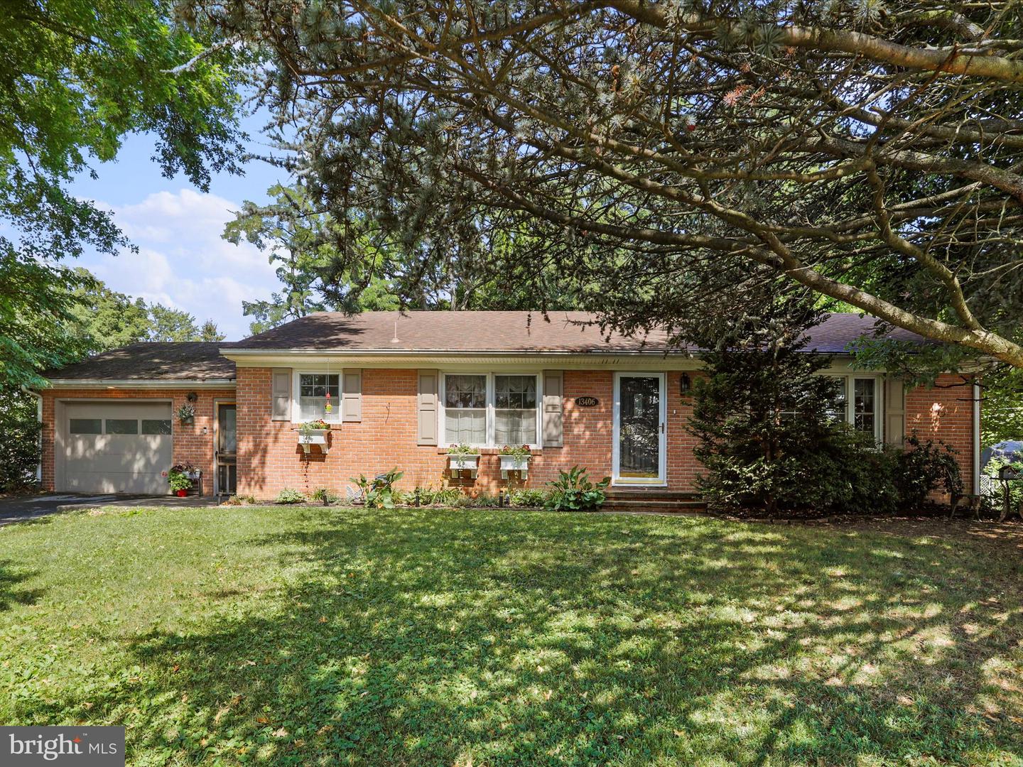 13406 Paramount Terrace, Hagerstown