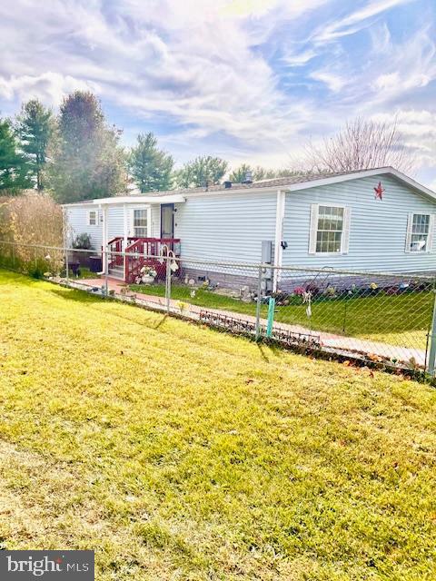 12027 N Scottish Court N, Hagerstown