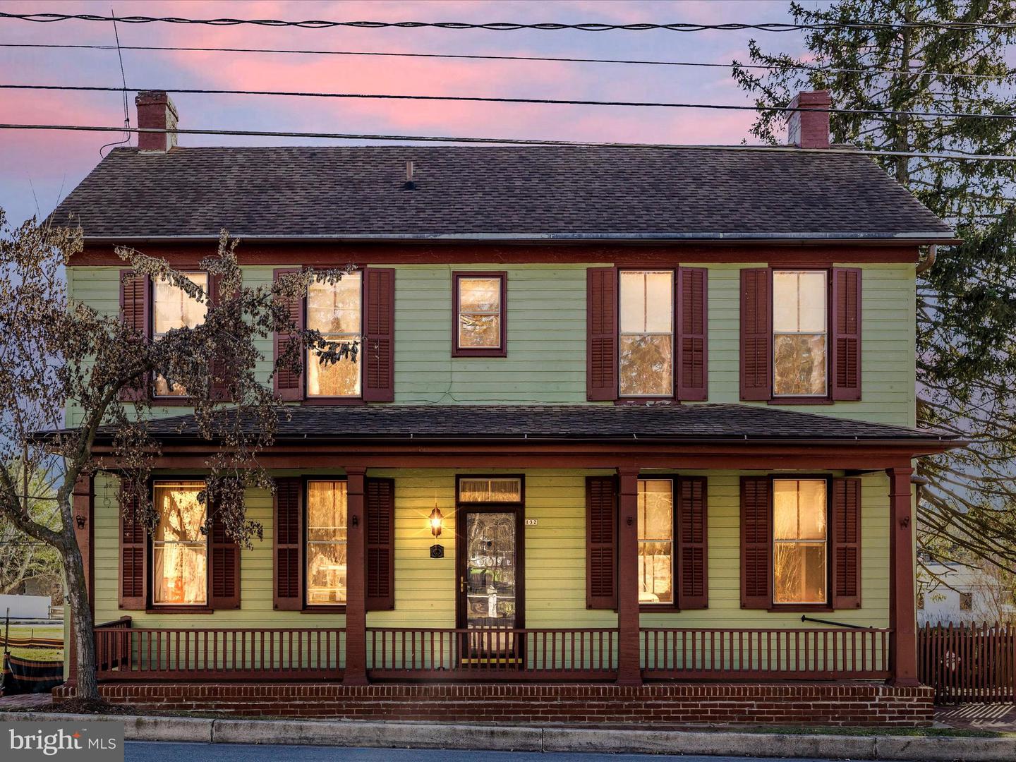 132 E Main Street, Sharpsburg