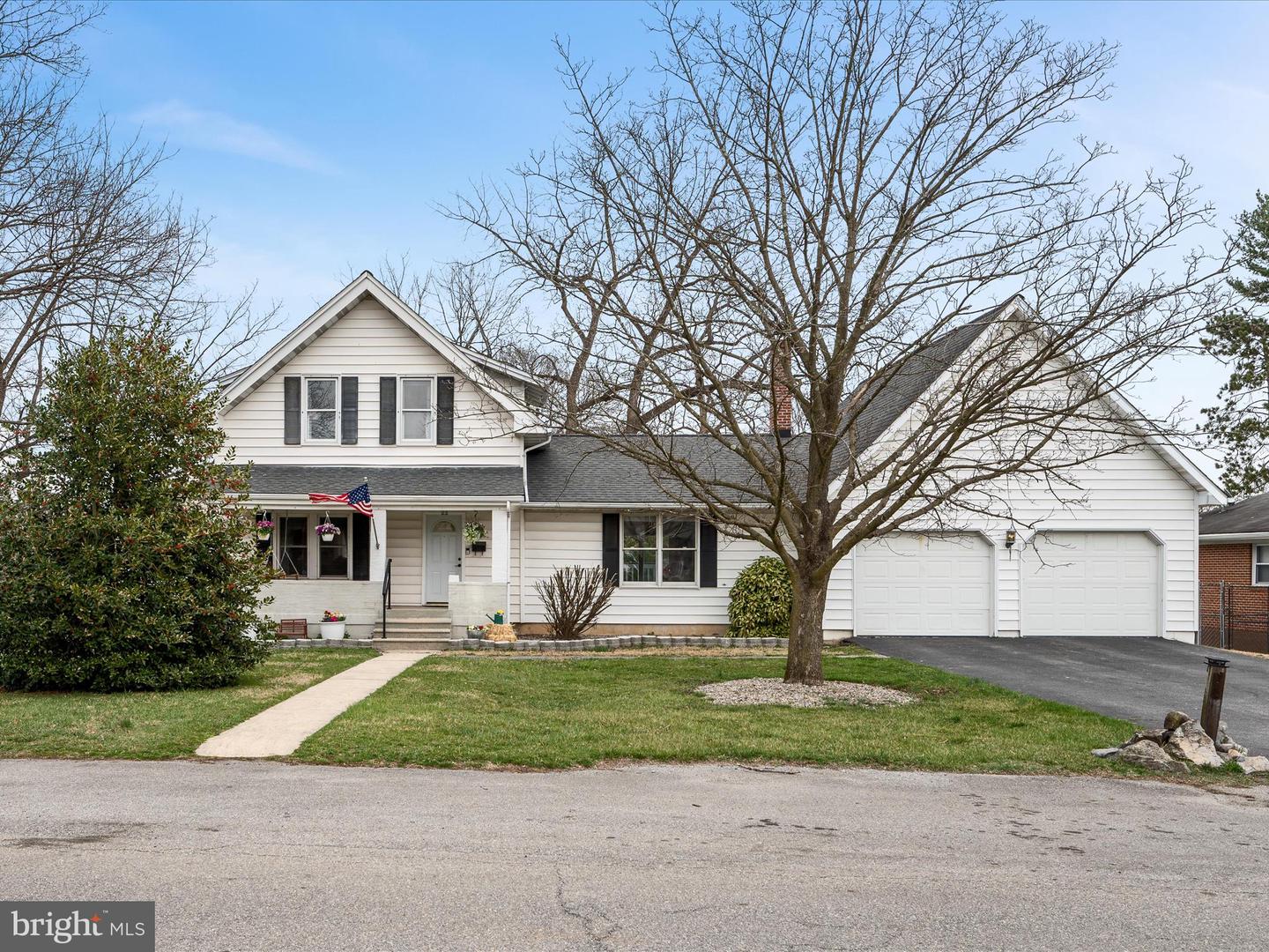 11439 Englewood Road, Hagerstown