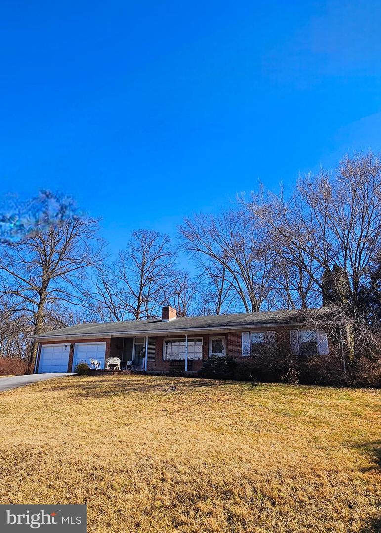 20807 Emerald Drive, Hagerstown