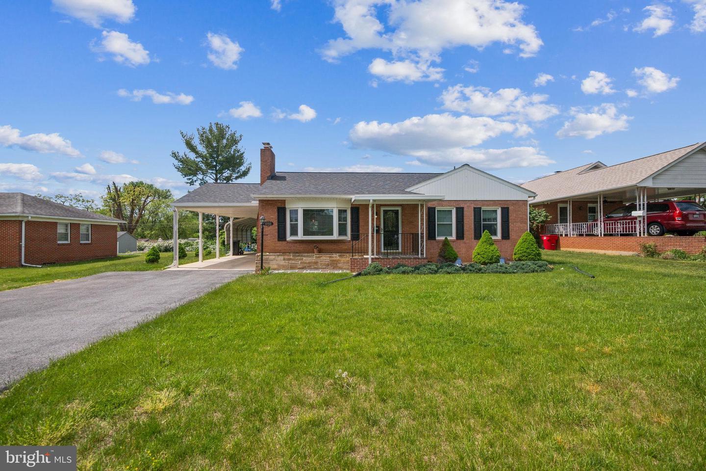 10918 Allen Avenue, Hagerstown