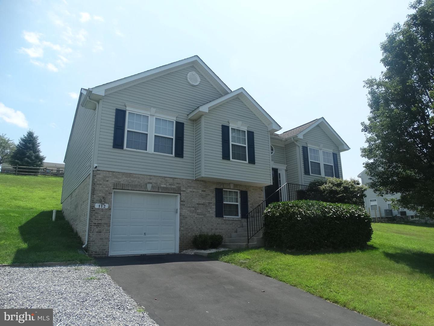 112 Colton Court, Smithsburg