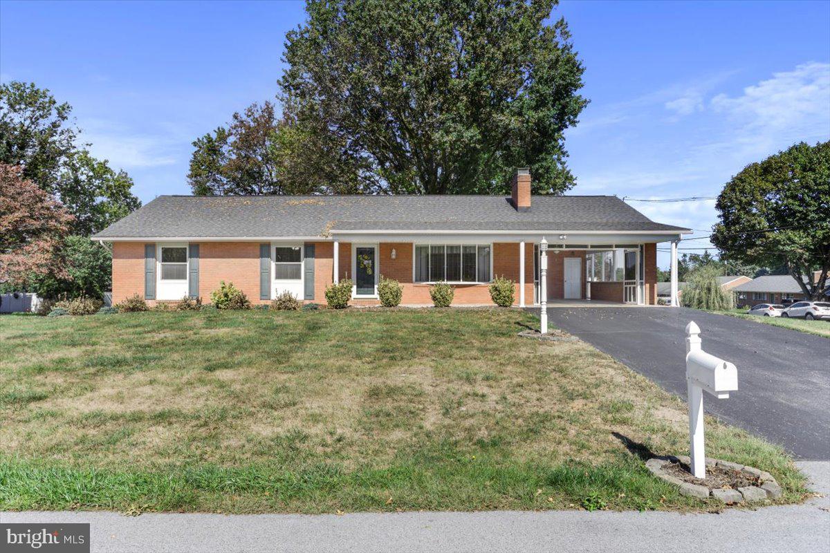 16040 Cloverton Lane, Williamsport