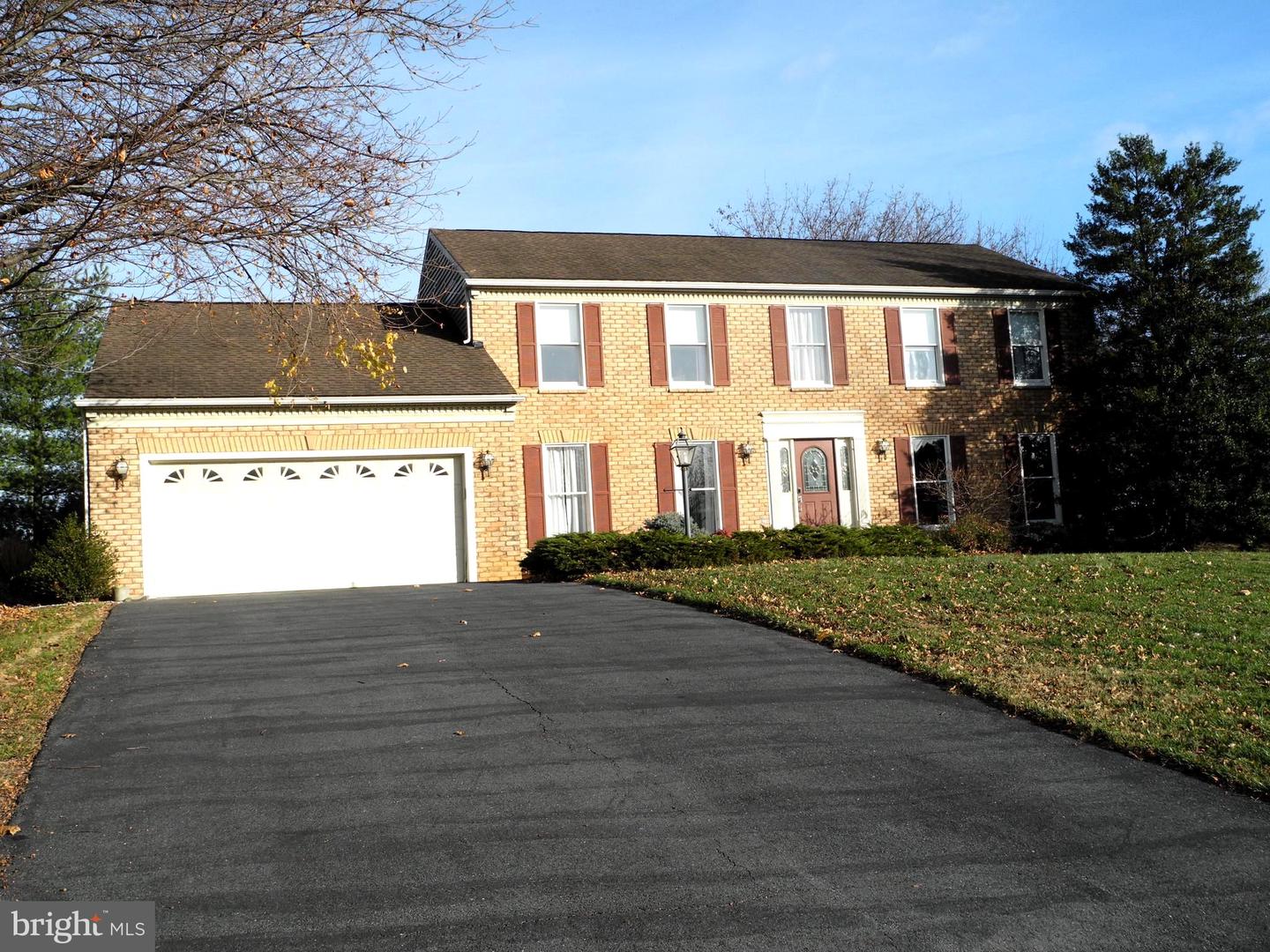 19702 Portsmouth Drive, Hagerstown