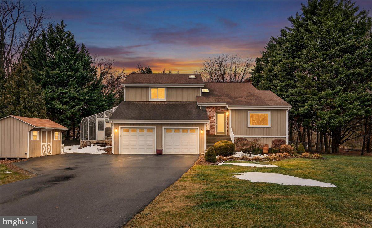 11738 Meadowlark Avenue, Hagerstown