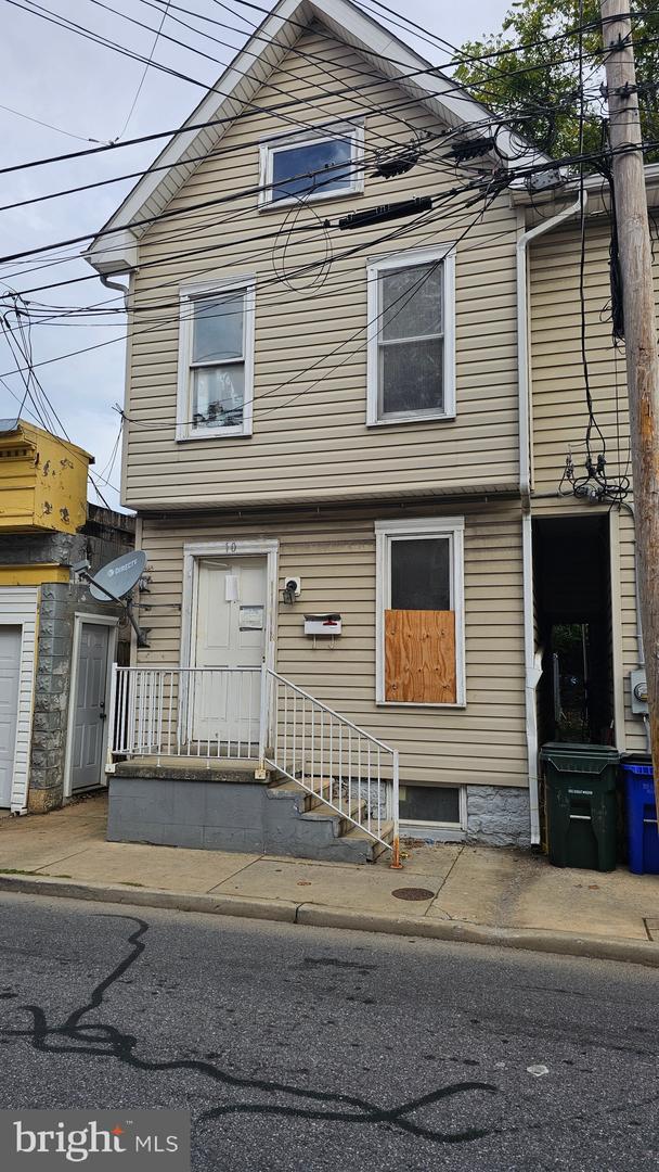10 E Lee Street, Hagerstown