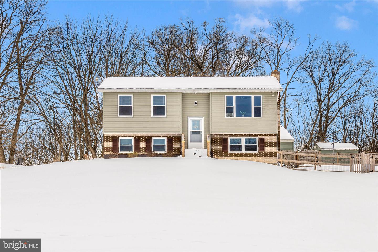 17935 College Road, Hagerstown