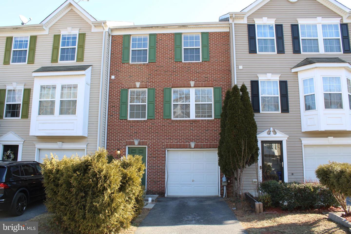 747 Monet Drive, Hagerstown