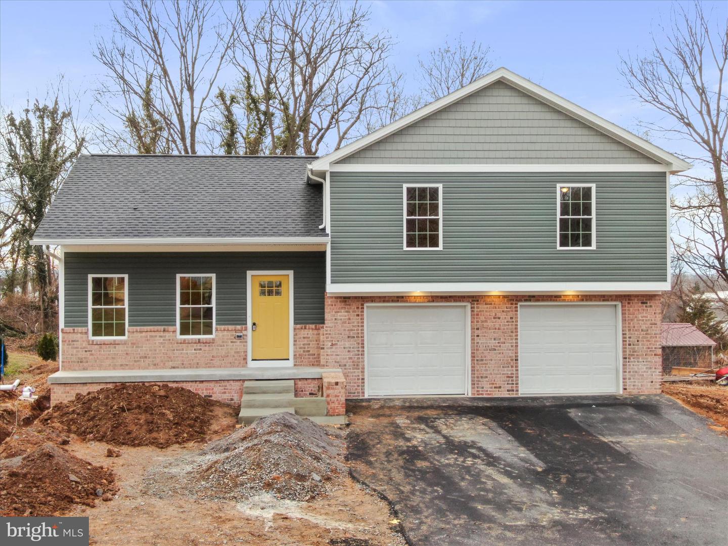 10904 Decker Avenue, Hagerstown