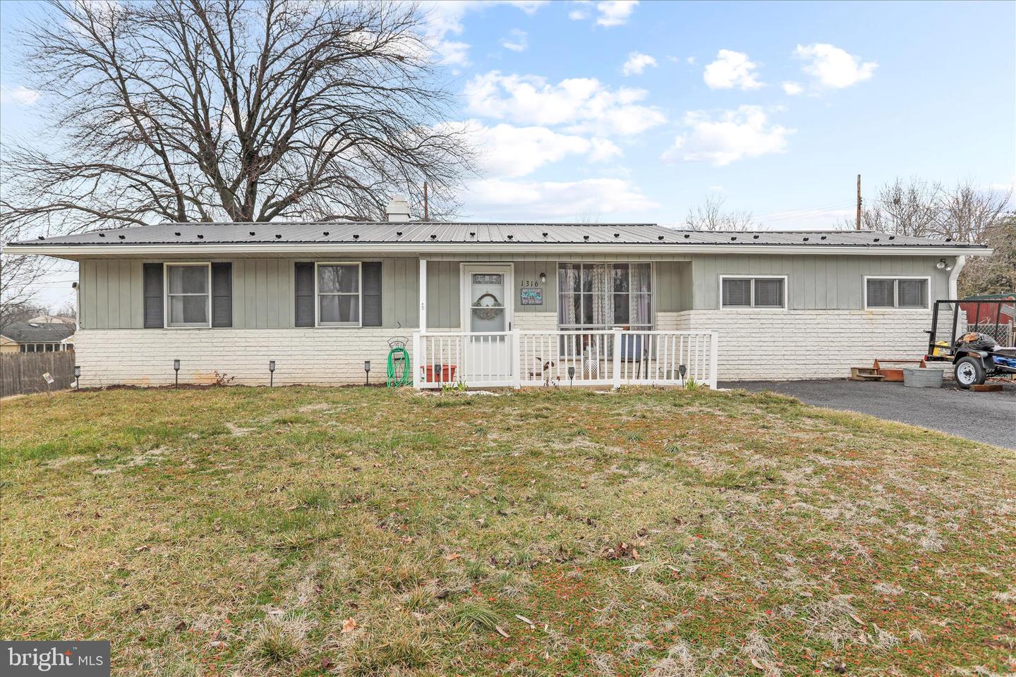1316 Outer Drive, Hagerstown