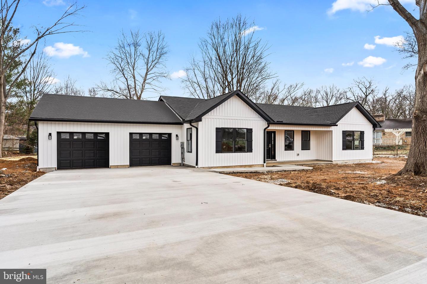 18212 Woodside Drive, Hagerstown