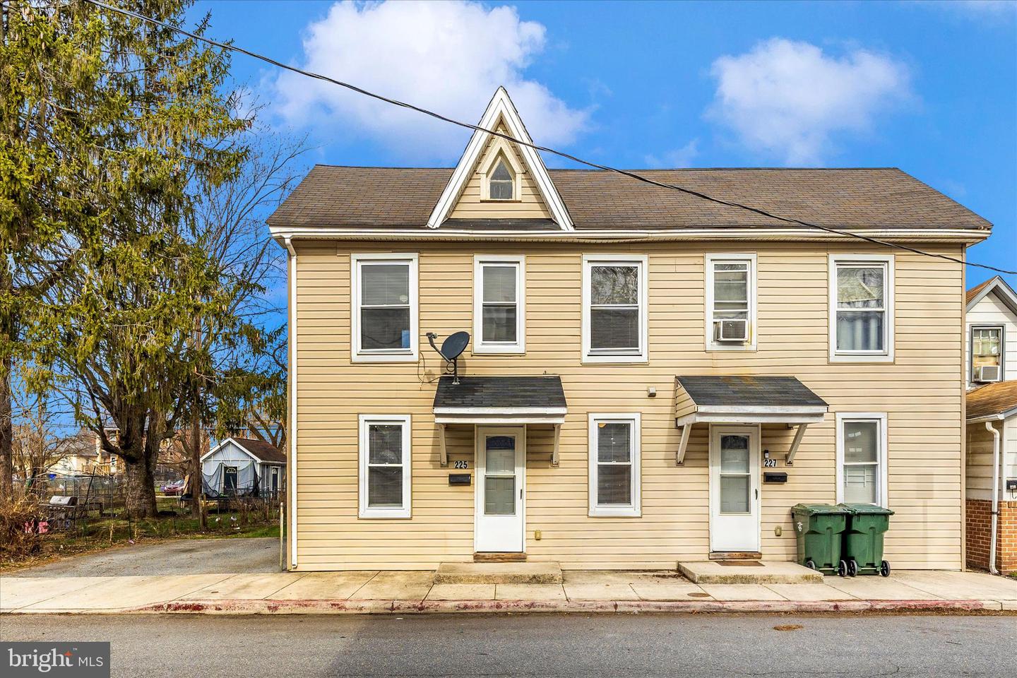 225 Alexander Street, Hagerstown