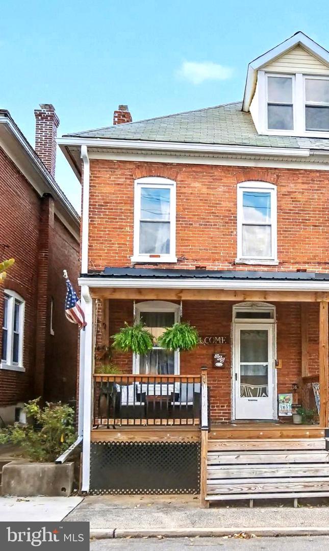545 N Mulberry Street