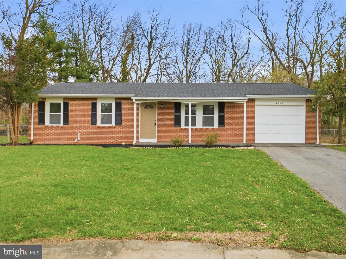 17821 Greentree Lane, Hagerstown