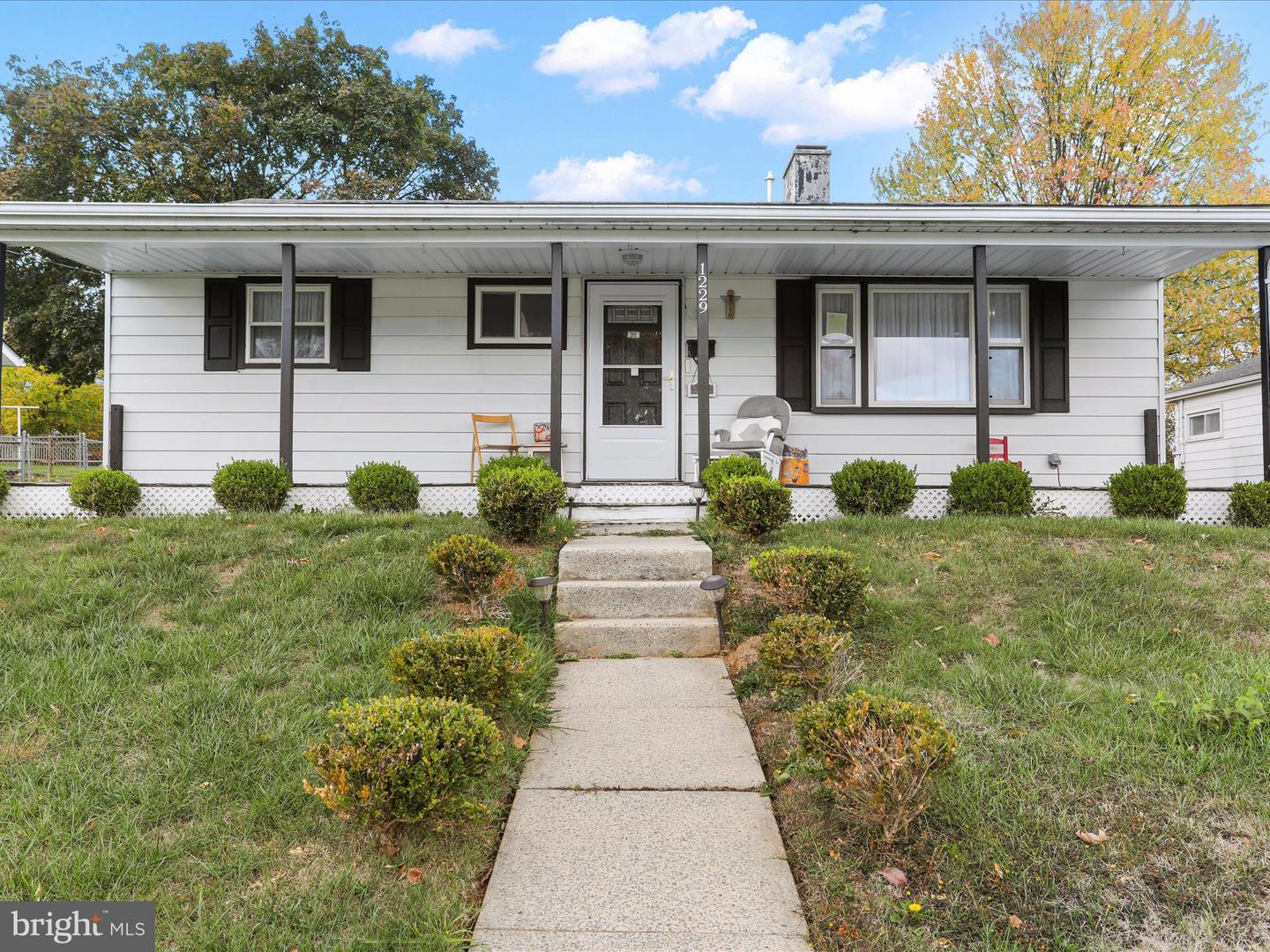 1229 Wayne Avenue, Hagerstown