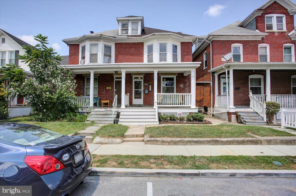 823 Mulberry Avenue, Hagerstown