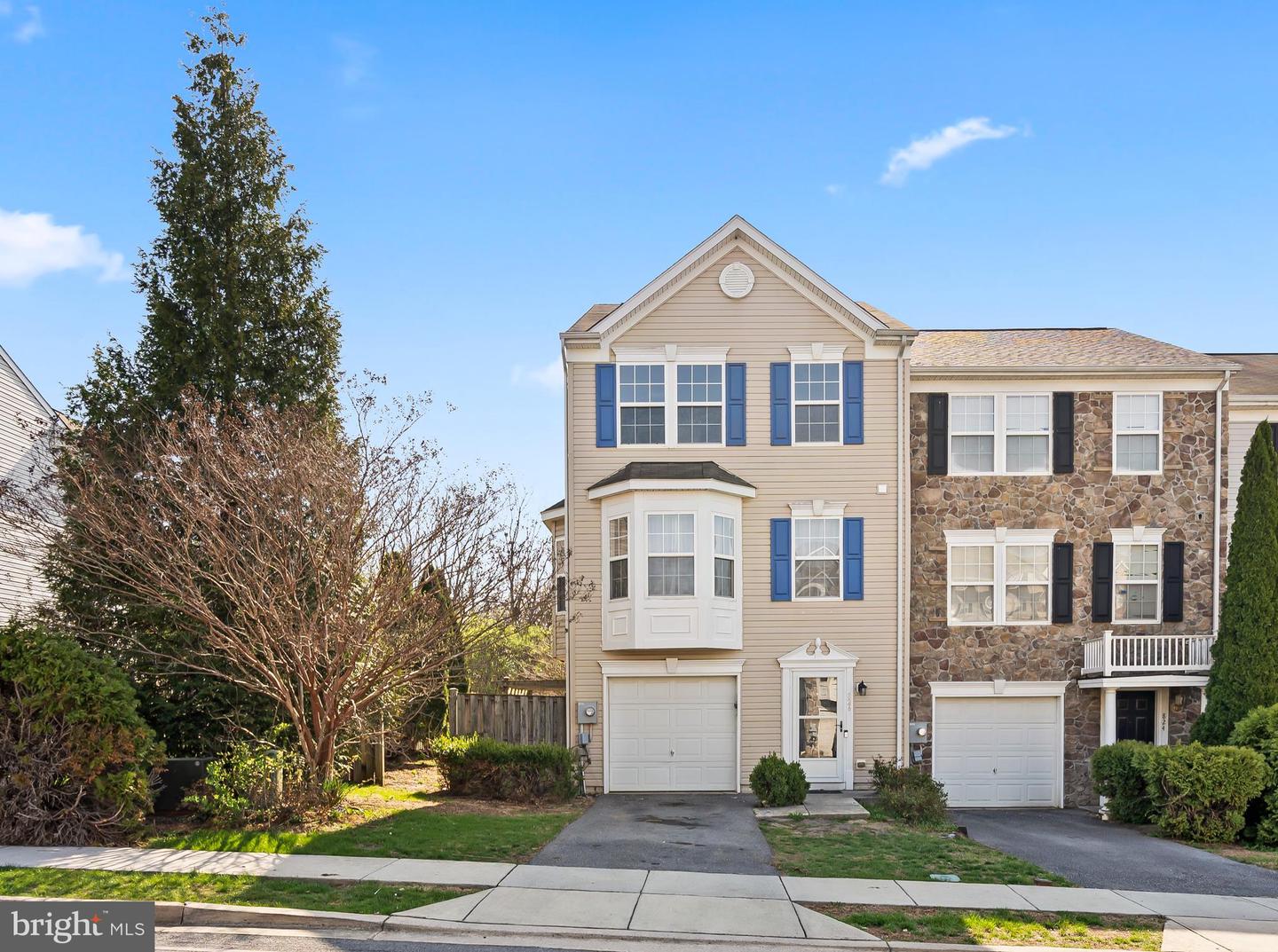 826 Monet Drive, Hagerstown
