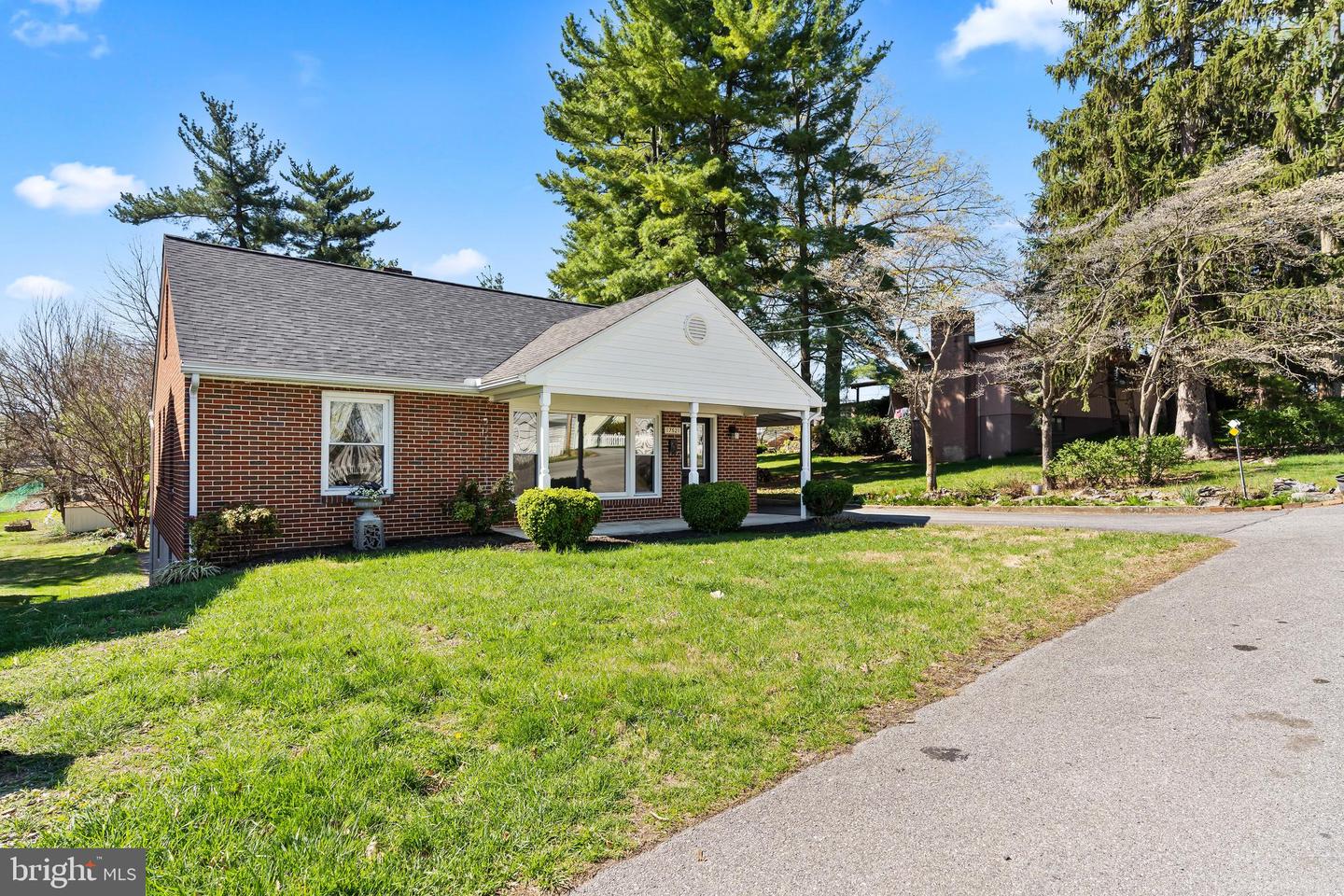 17521 Gay Street, Hagerstown