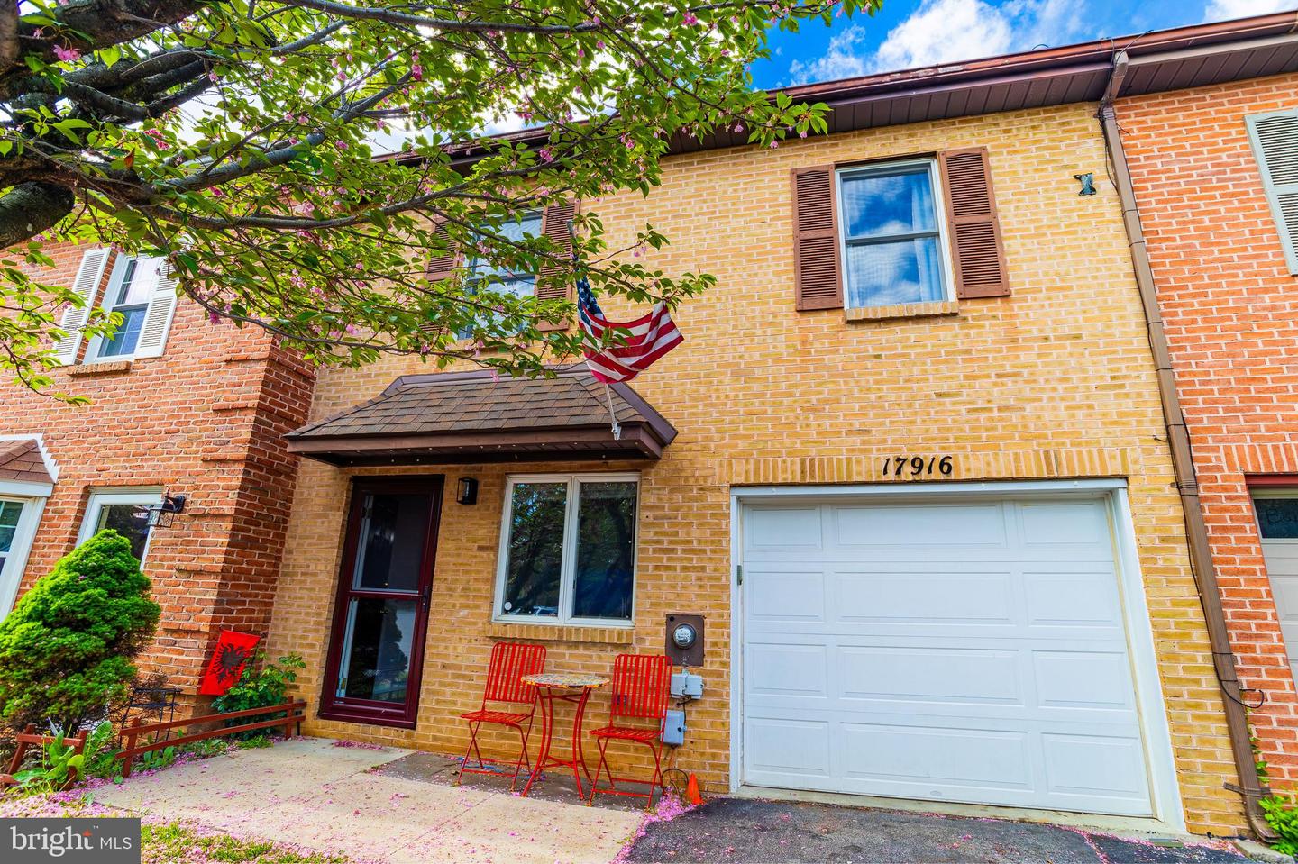 17916 Clubhouse Drive
